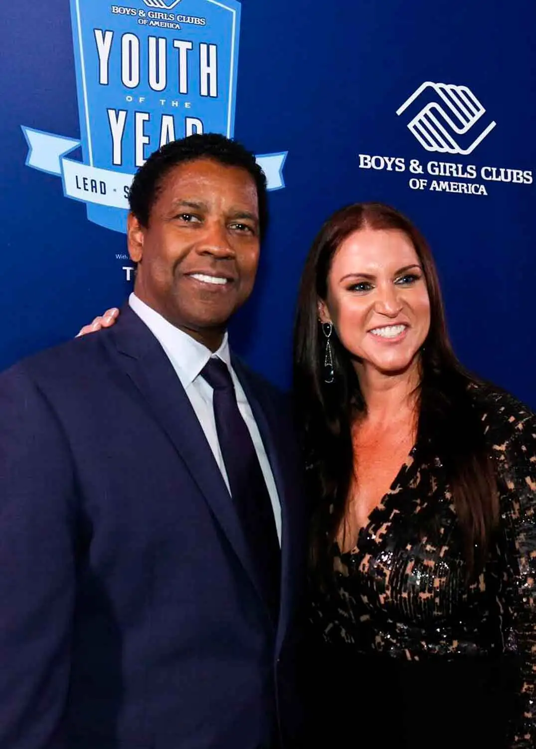 Imagem de Denzel Washington em um evento de Boys & Girls Club.