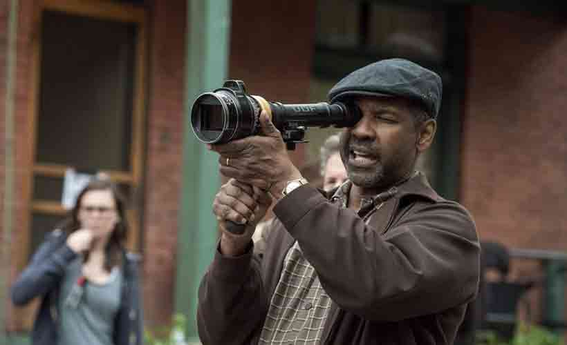 Imagem de Denzel Washington como diretor no filme Fences de 2016.